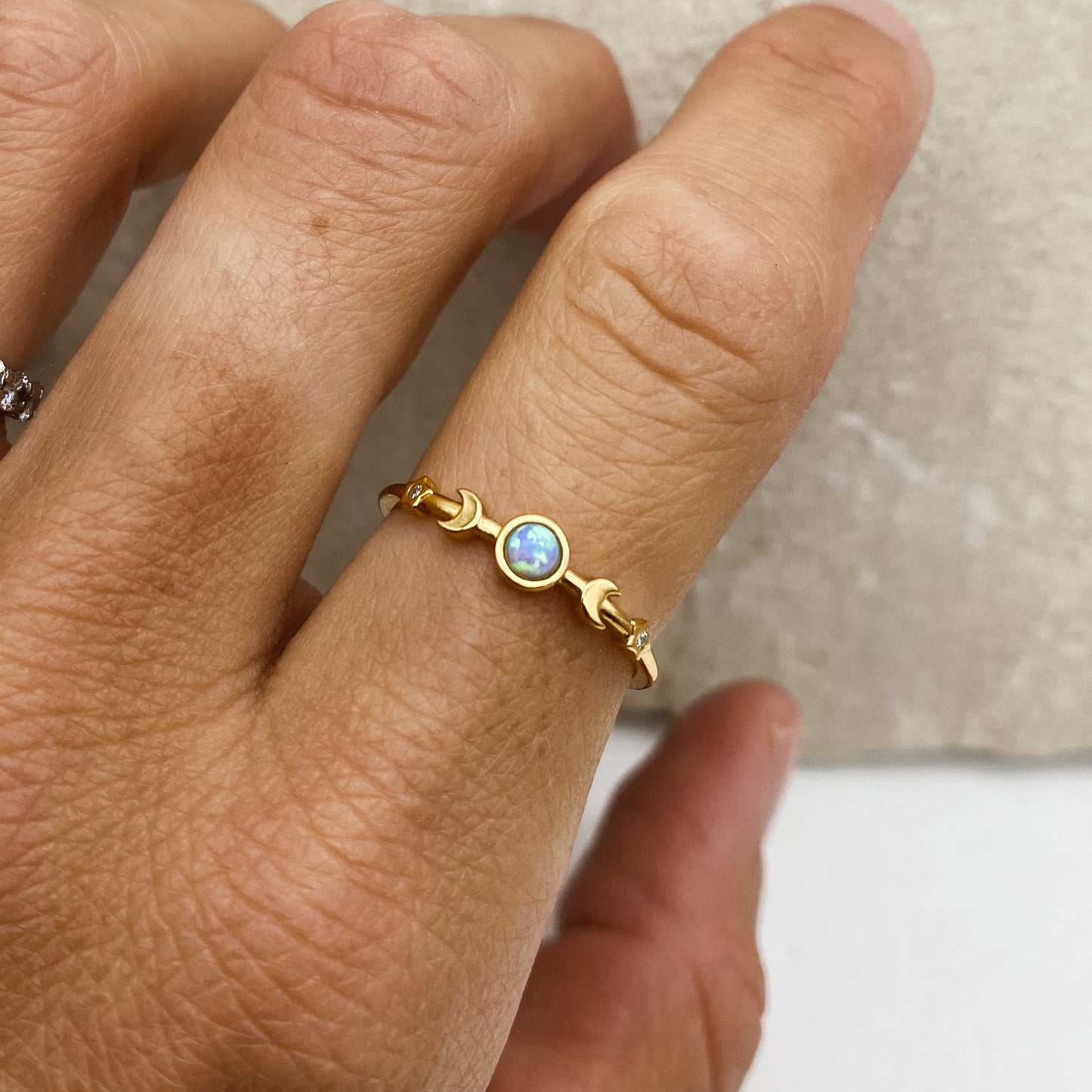 Selene ring - lc Opal + CZ