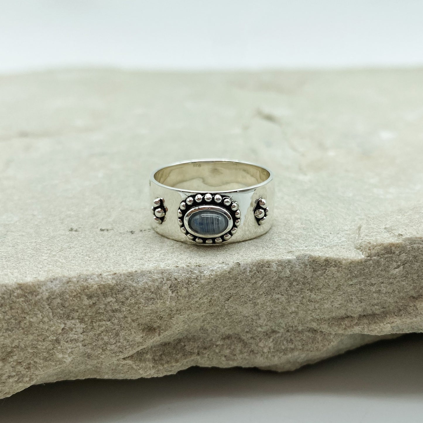 Wolfie Ring - Moonstone