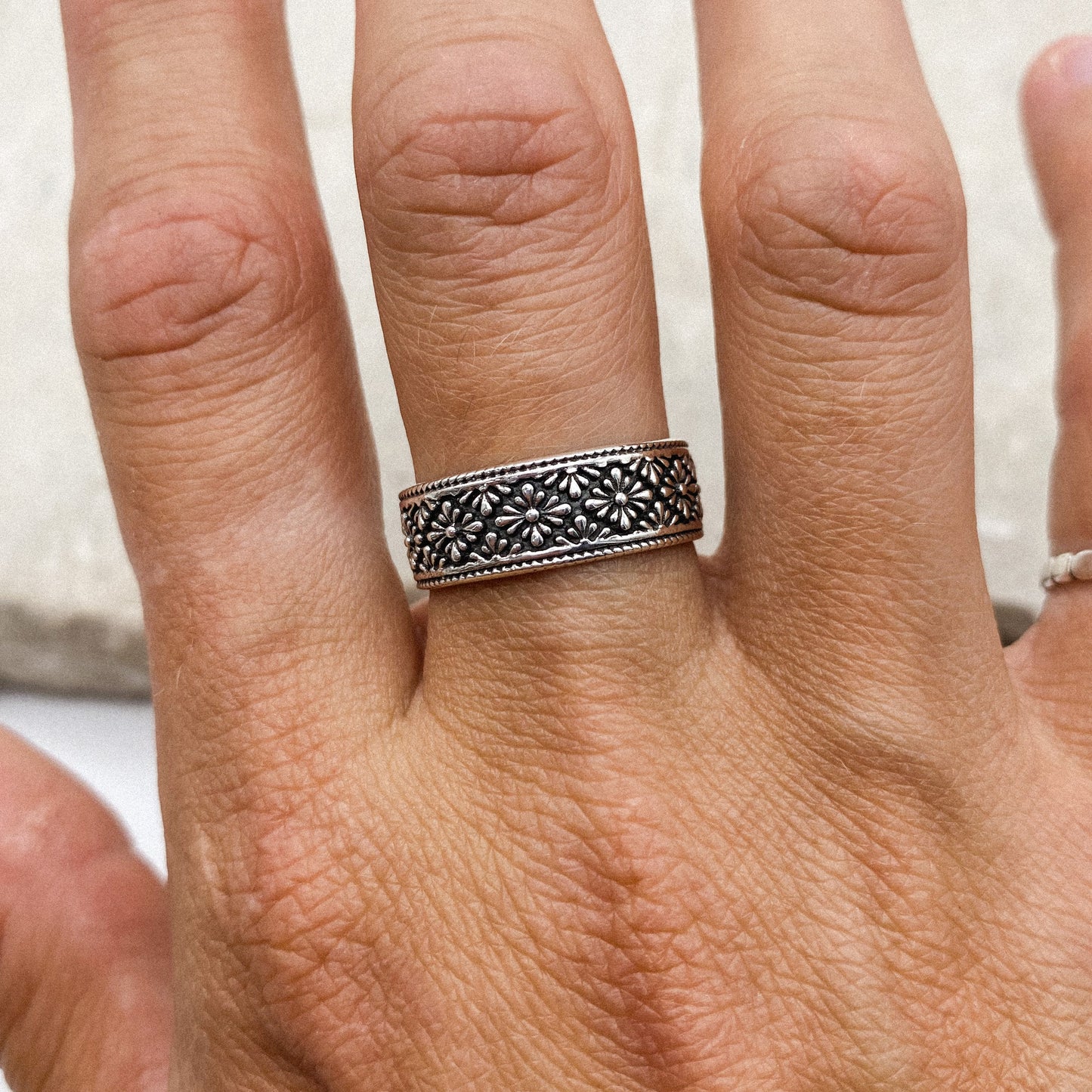 August ring