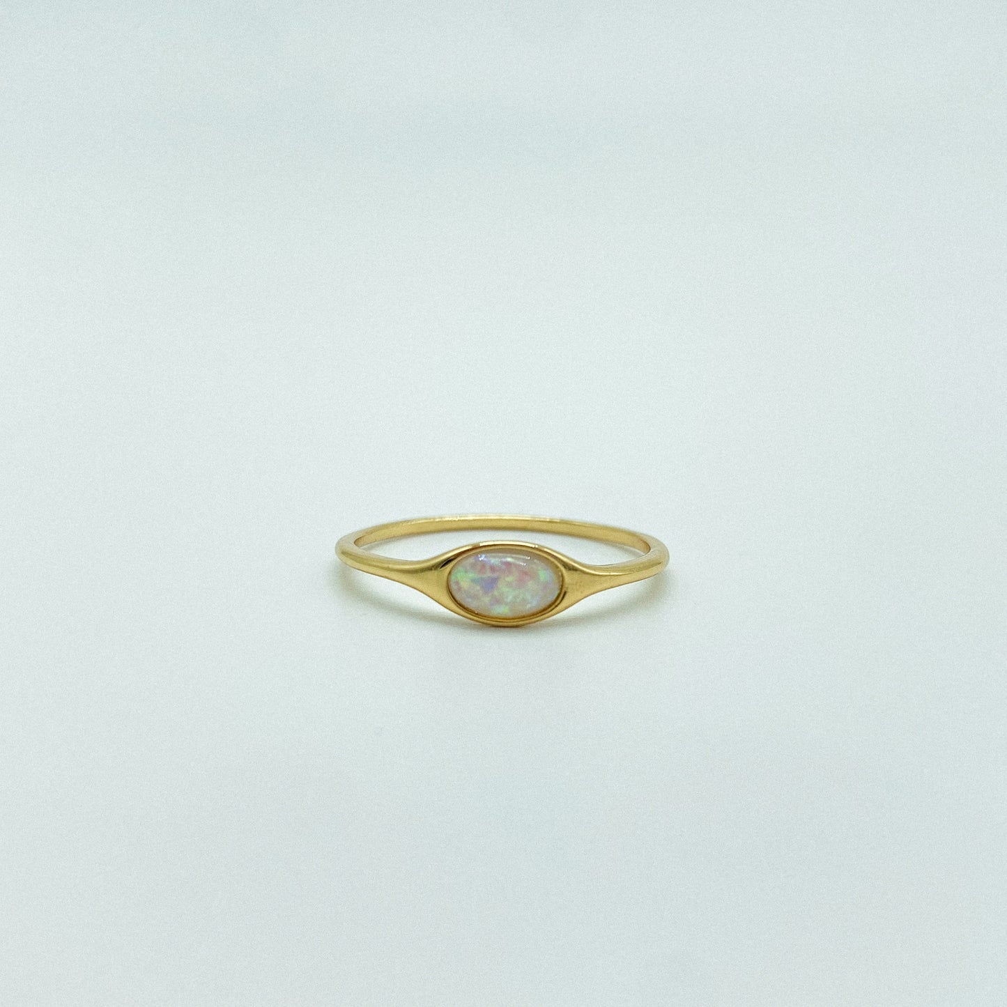 Orb ring gold - Lab Opal