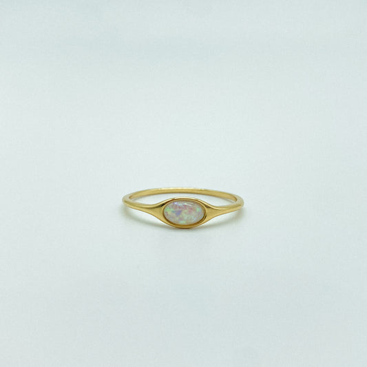 Orb ring gold - Lab Opal