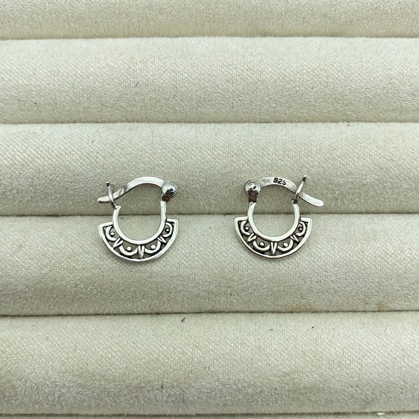 Boheme Hoops