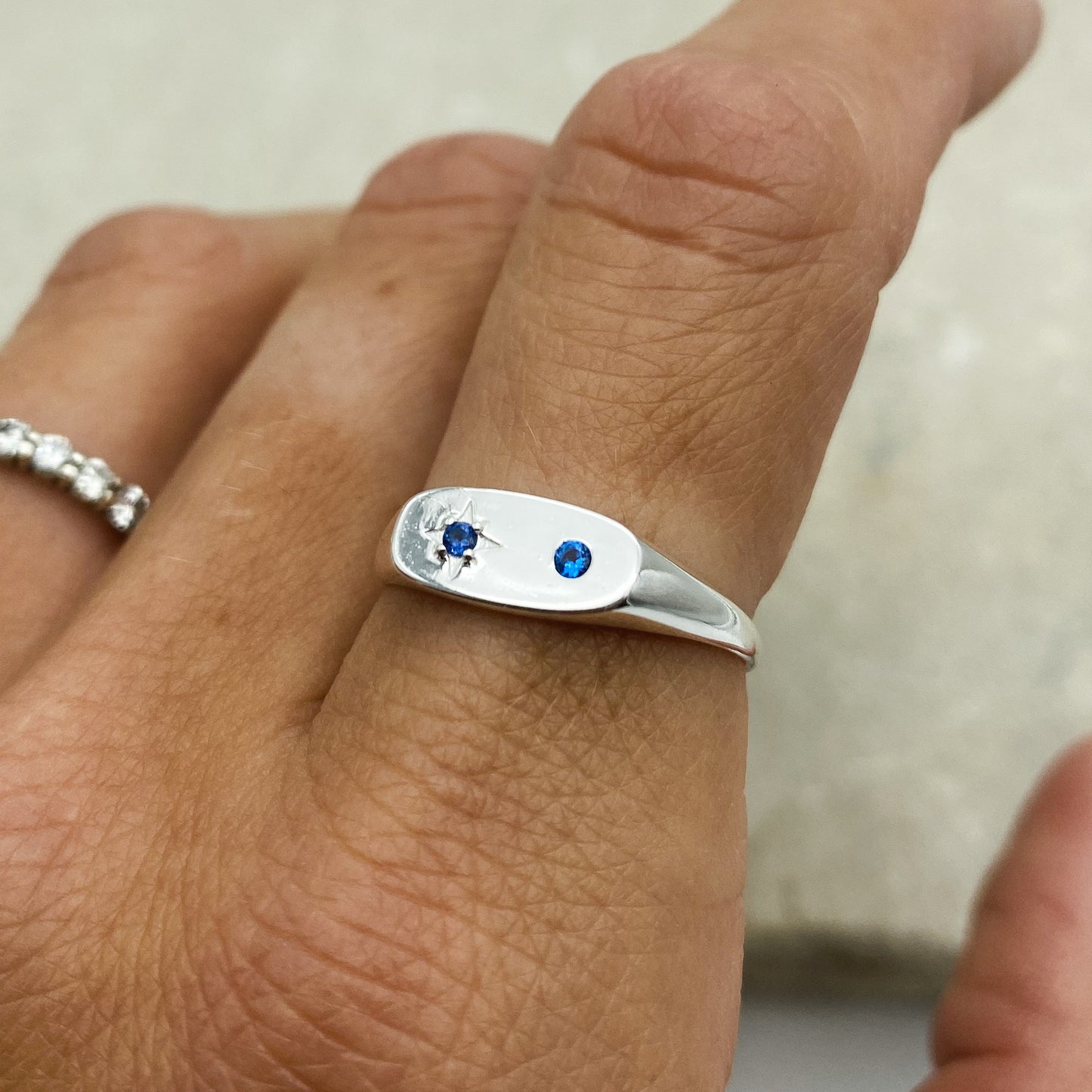 Silver days Ring - sapphire CZ