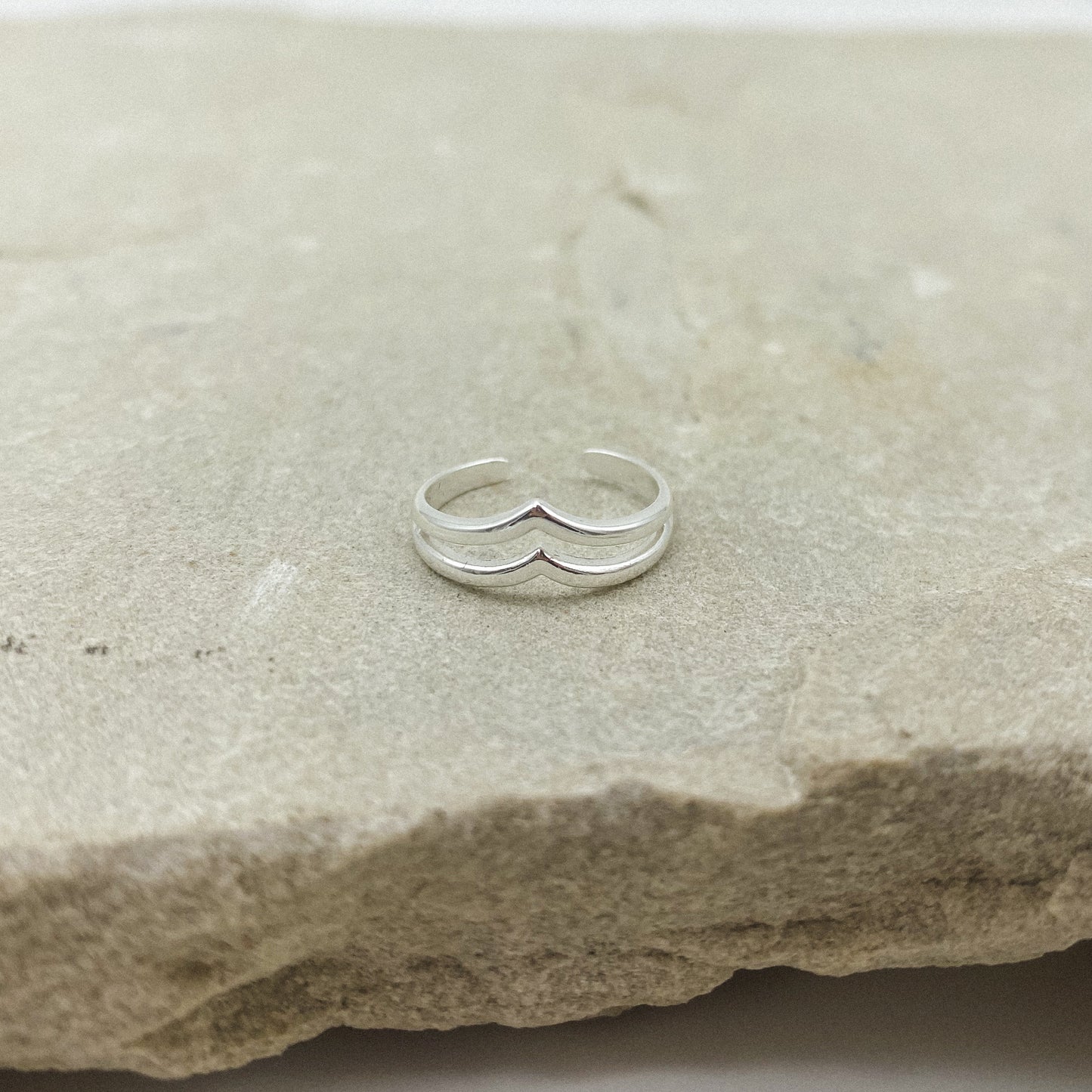 Layered Chevron Toe ring