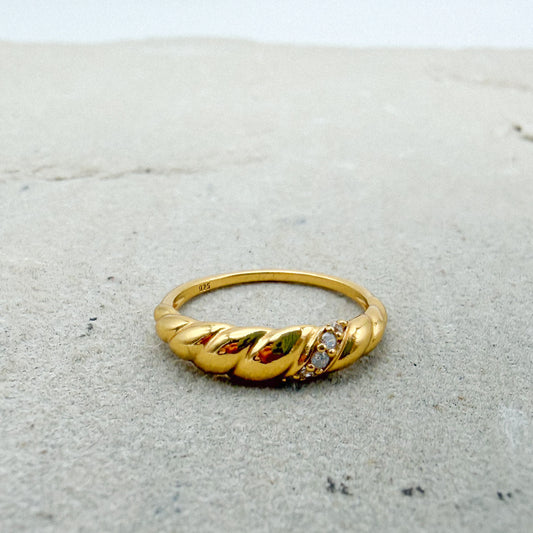 Allure Ring - Gold + Cz