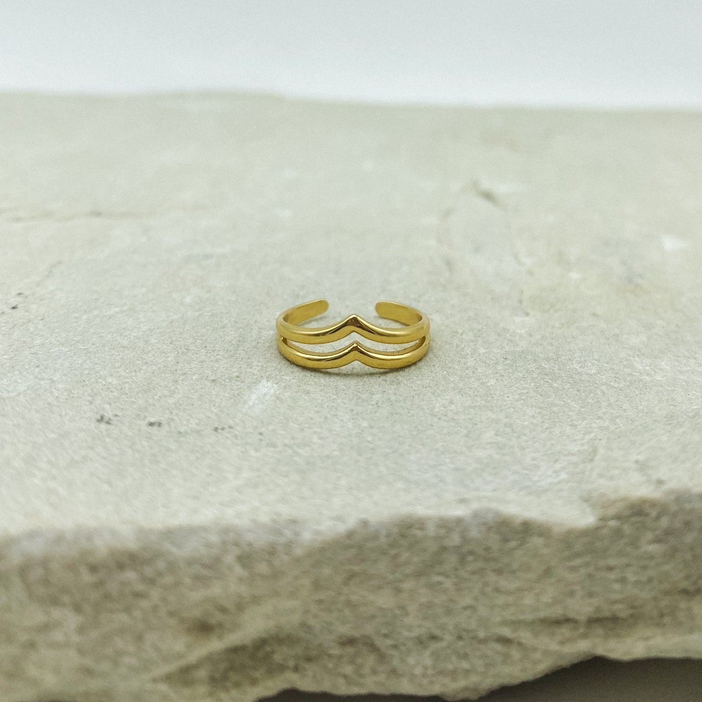 Layered Chevron Toe ring