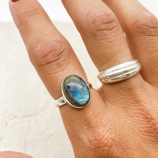 Kai Ring - Labradorite