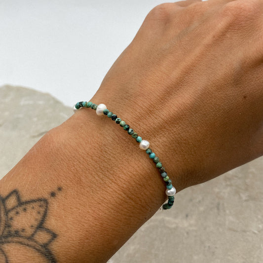 Tide bracelet - African Turquoise + Pearl