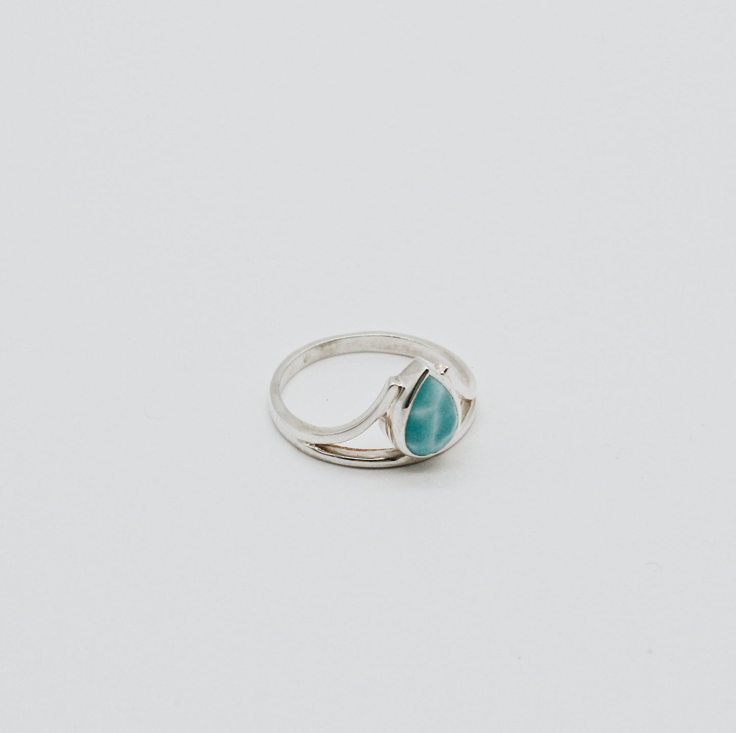 Drifter Ring - Larimar