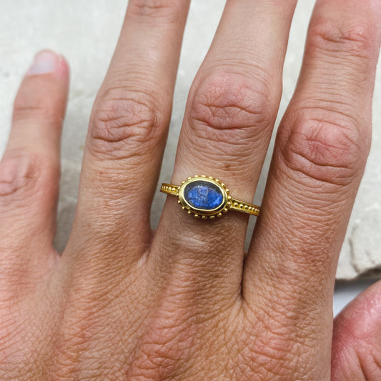 Eisley Ring - Labradorite or Moonstone