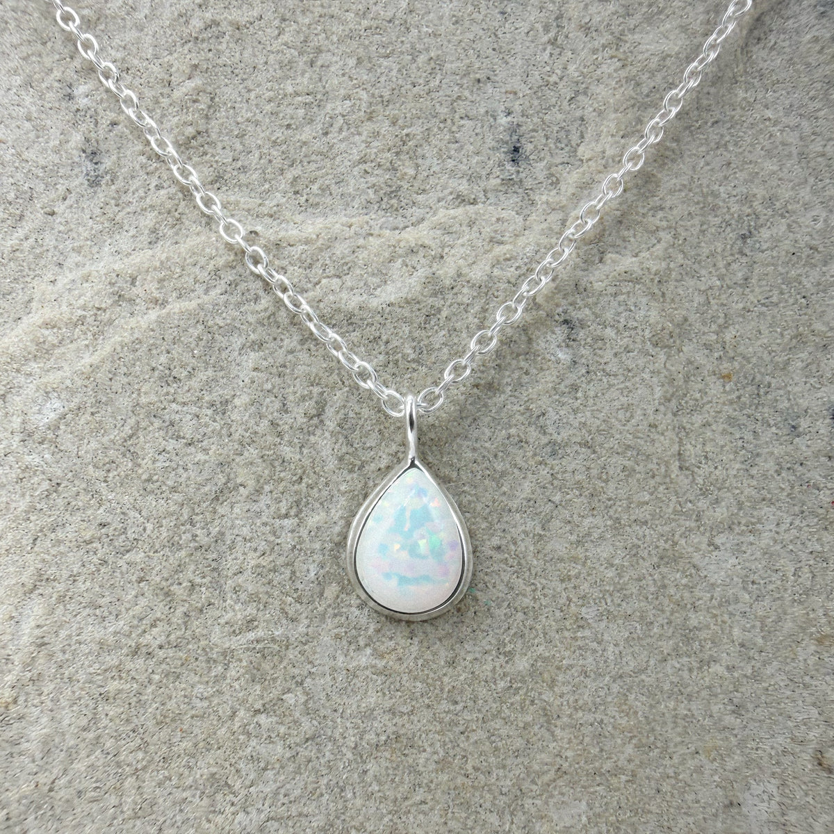 Ocean eyes necklace - LC Opal