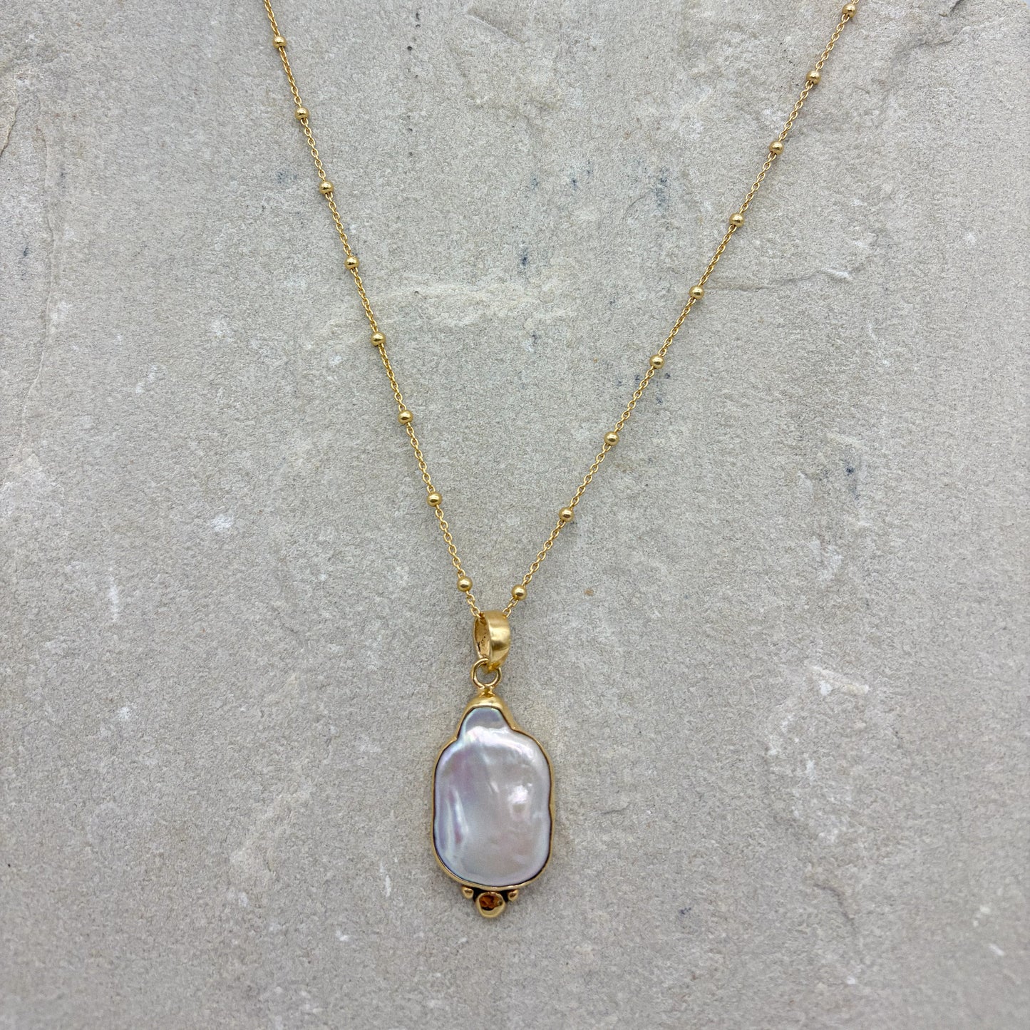 Lulu necklace - freshwater pearl