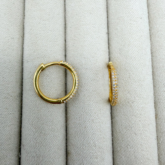 Elegant huggie hoops - CZ