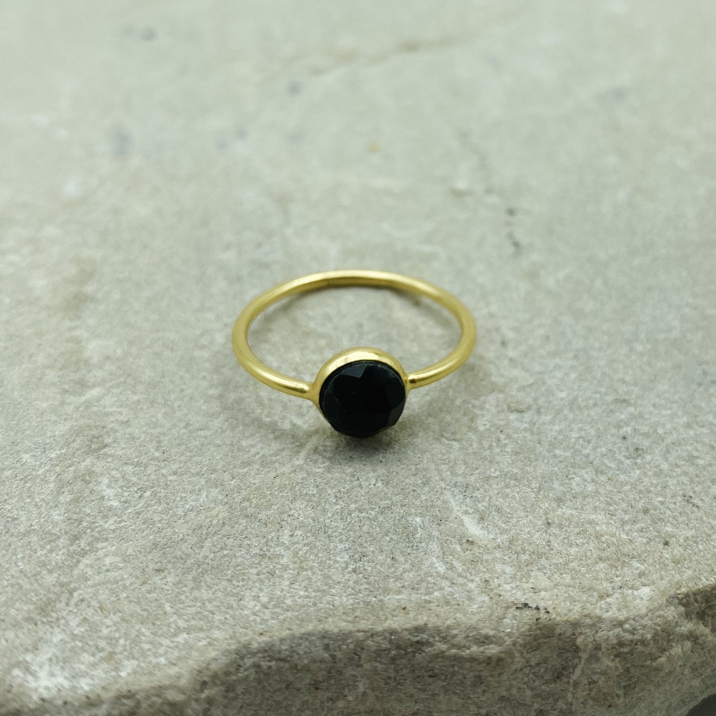 Synergy - Black Spinal Ring