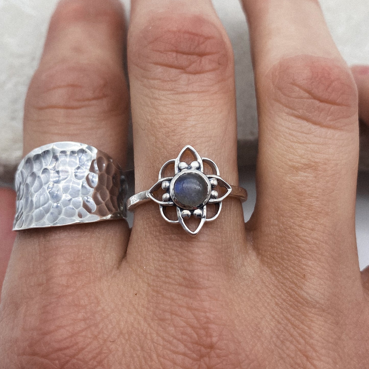 Zai Ring - Labradorite