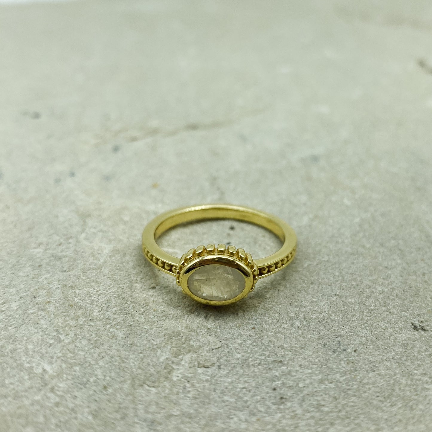 Eisley Ring - Labradorite or Moonstone