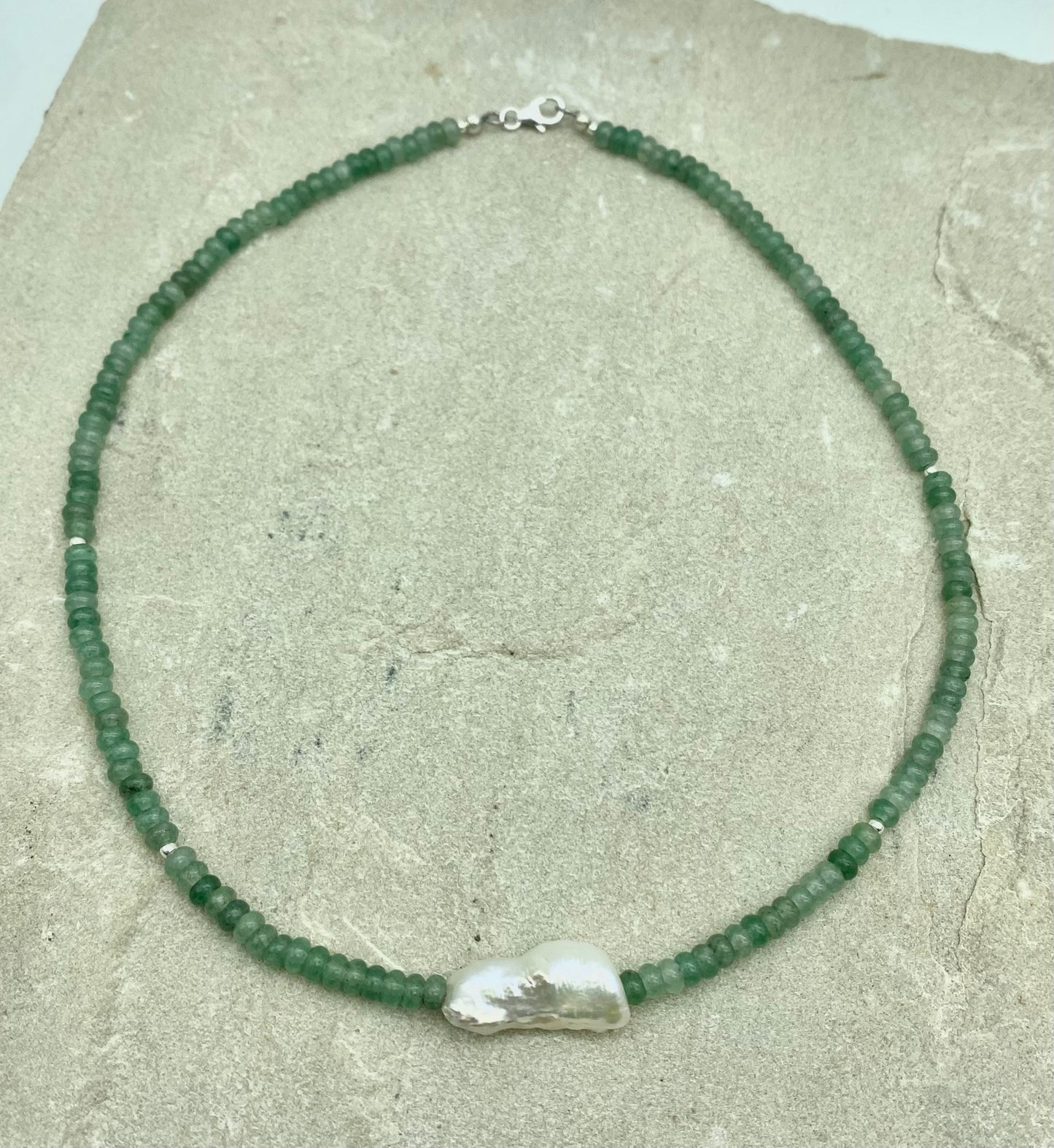 Lucky bay - green aventurine + fresh water Pearl