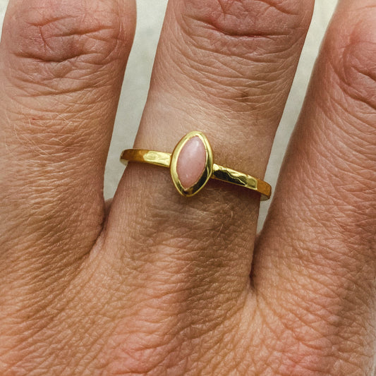 Lola Ring - Pink Opal