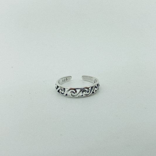 Swirls Toe Ring