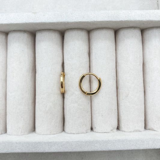 Gold Huggies